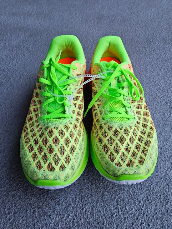 Under Armour FLOW Velociti Wind 2 CN, Green/Black, Size 10 US main image 13